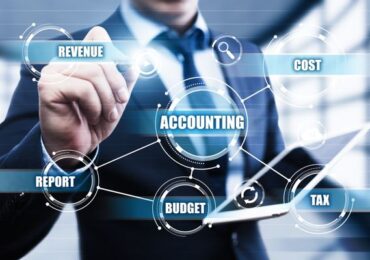 3 Tips to Help Your Business Avoid Financial Disaster